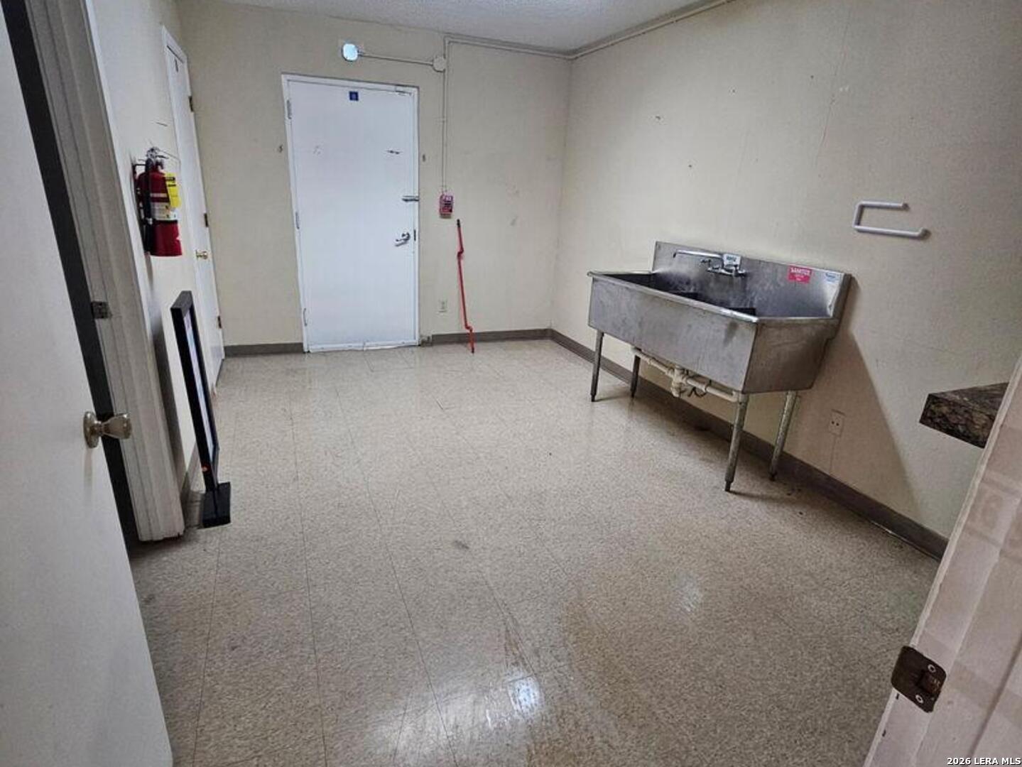 1830 Santa Barbara San Antonio TX 78201
