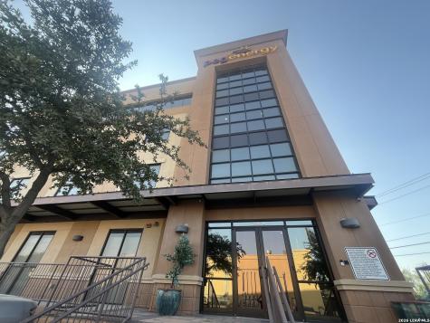 7220 Bob Bullock Loop Laredo TX 78041