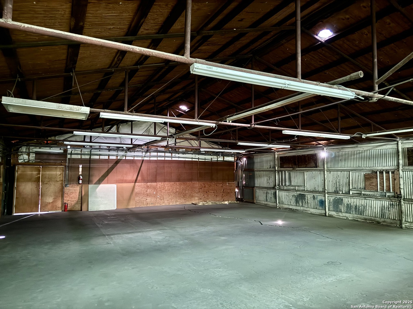 1500 W Corpus Christi Beeville TX 78102