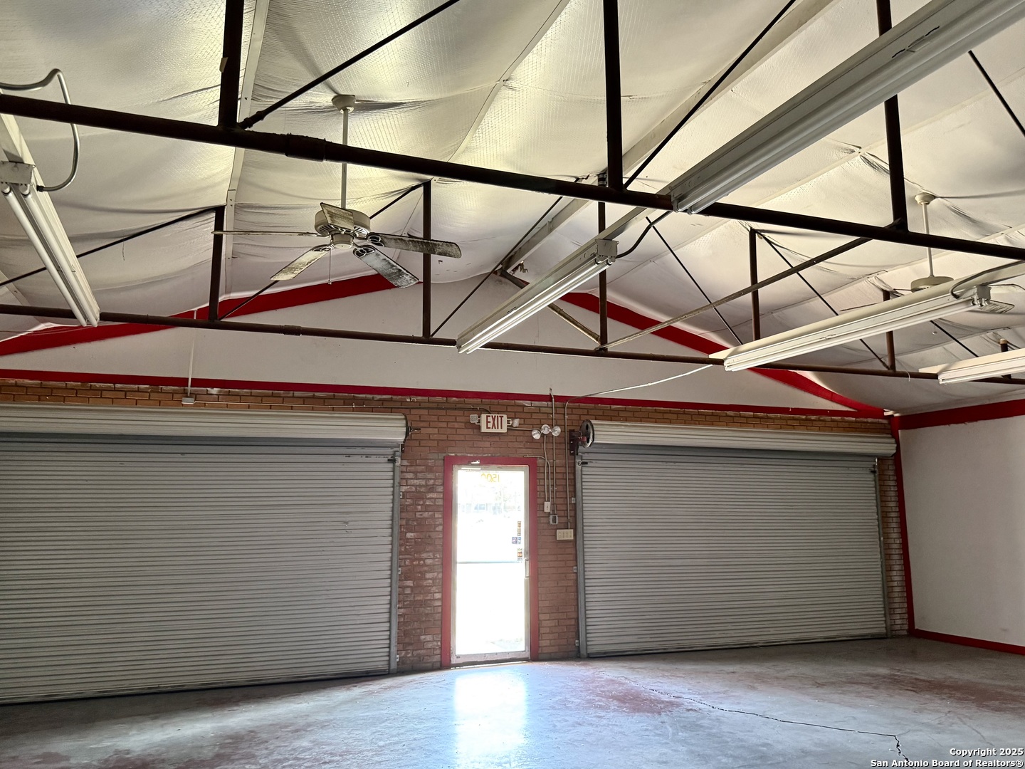 1500 W Corpus Christi Beeville TX 78102