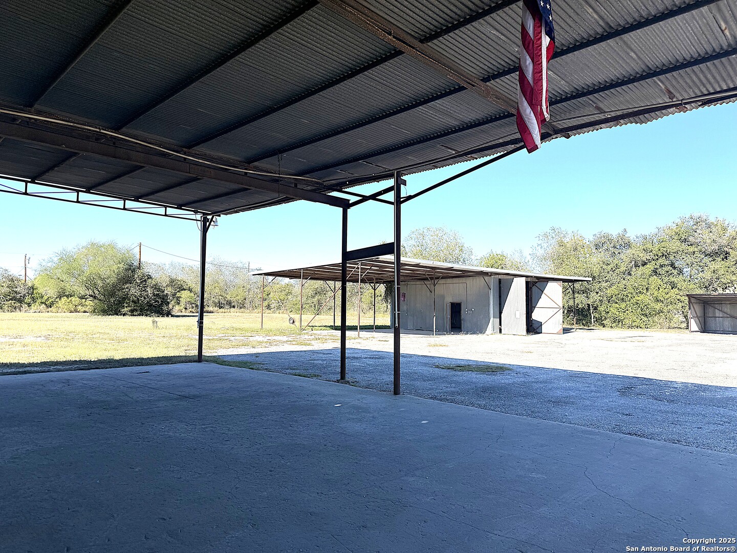 1500 W Corpus Christi Beeville TX 78102