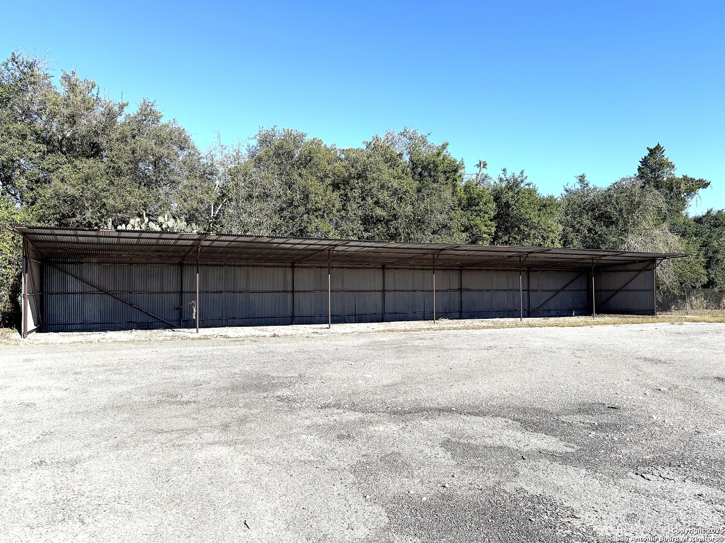 1500 W Corpus Christi Beeville TX 78102