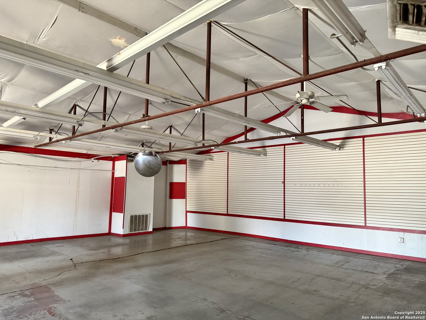 1500 W Corpus Christi Beeville TX 78102