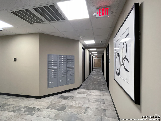 3700 Fredericksburg San Antonio TX 78201