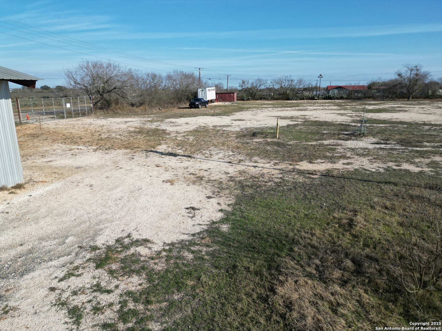 101 County Road 2015 Pearsall TX 78061