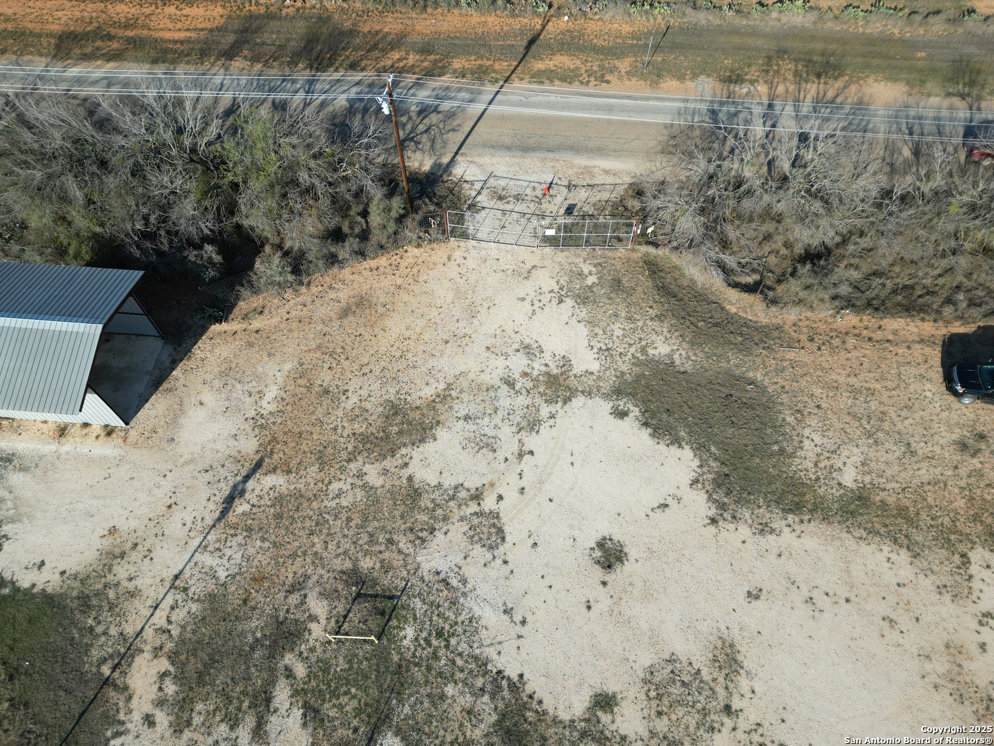 101 County Road 2015 Pearsall TX 78061