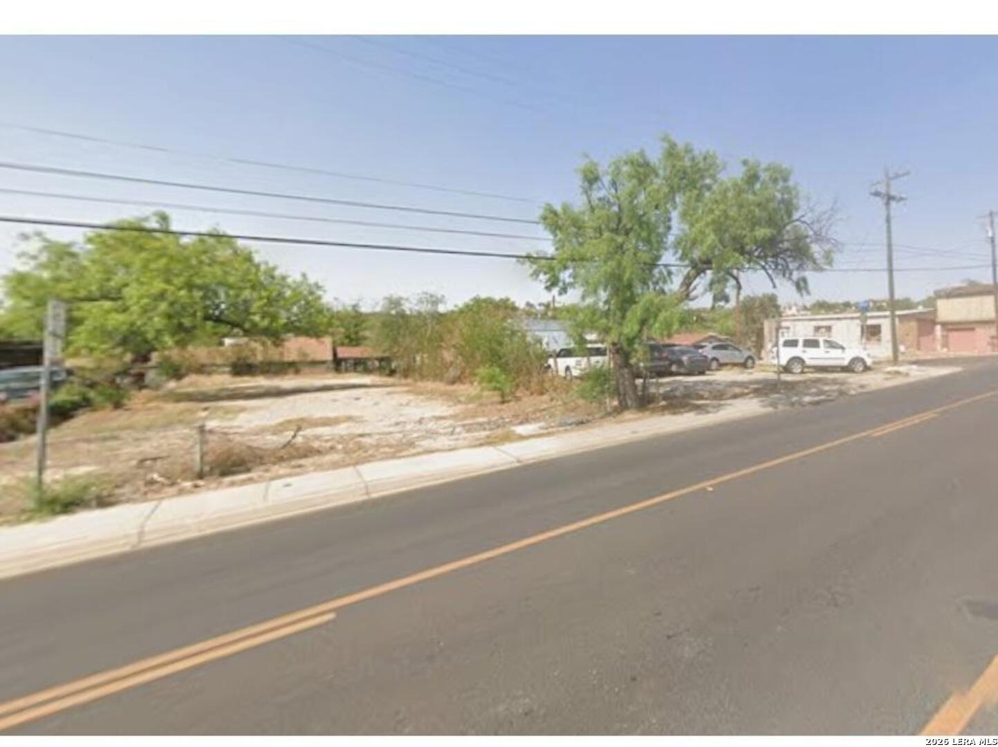 1373 E Main Street Eagle Pass TX 78852