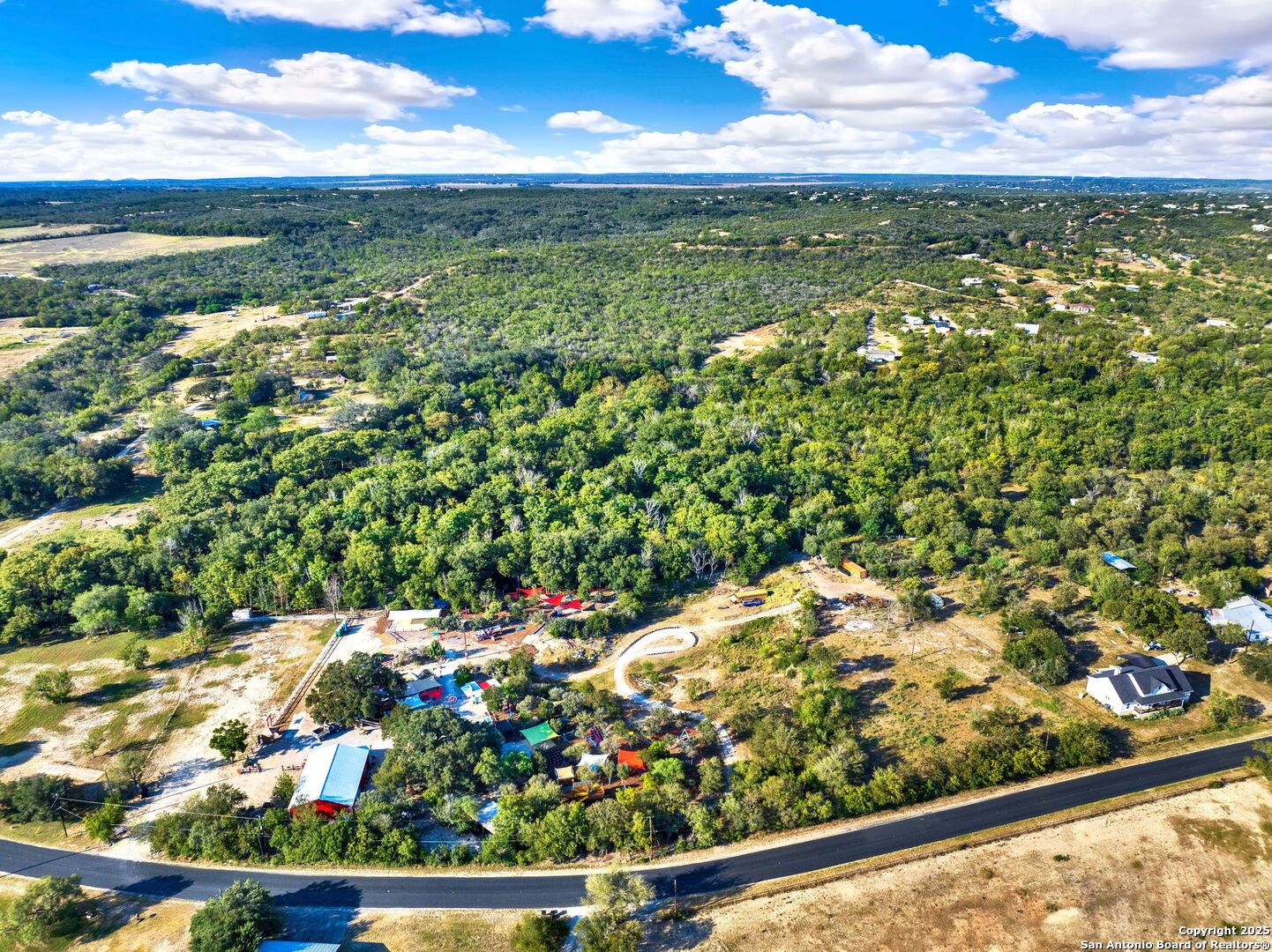 1877 County Road 4713 Lacoste TX 78039