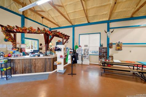 1877 County Road 4713 Lacoste TX 78039