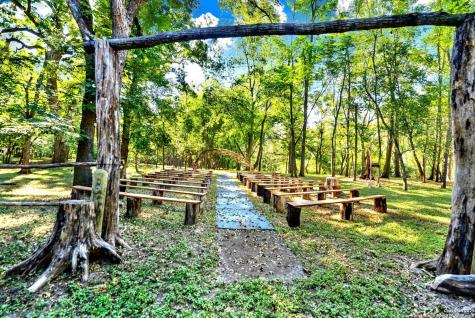 1877 County Road 4713 Lacoste TX 78039