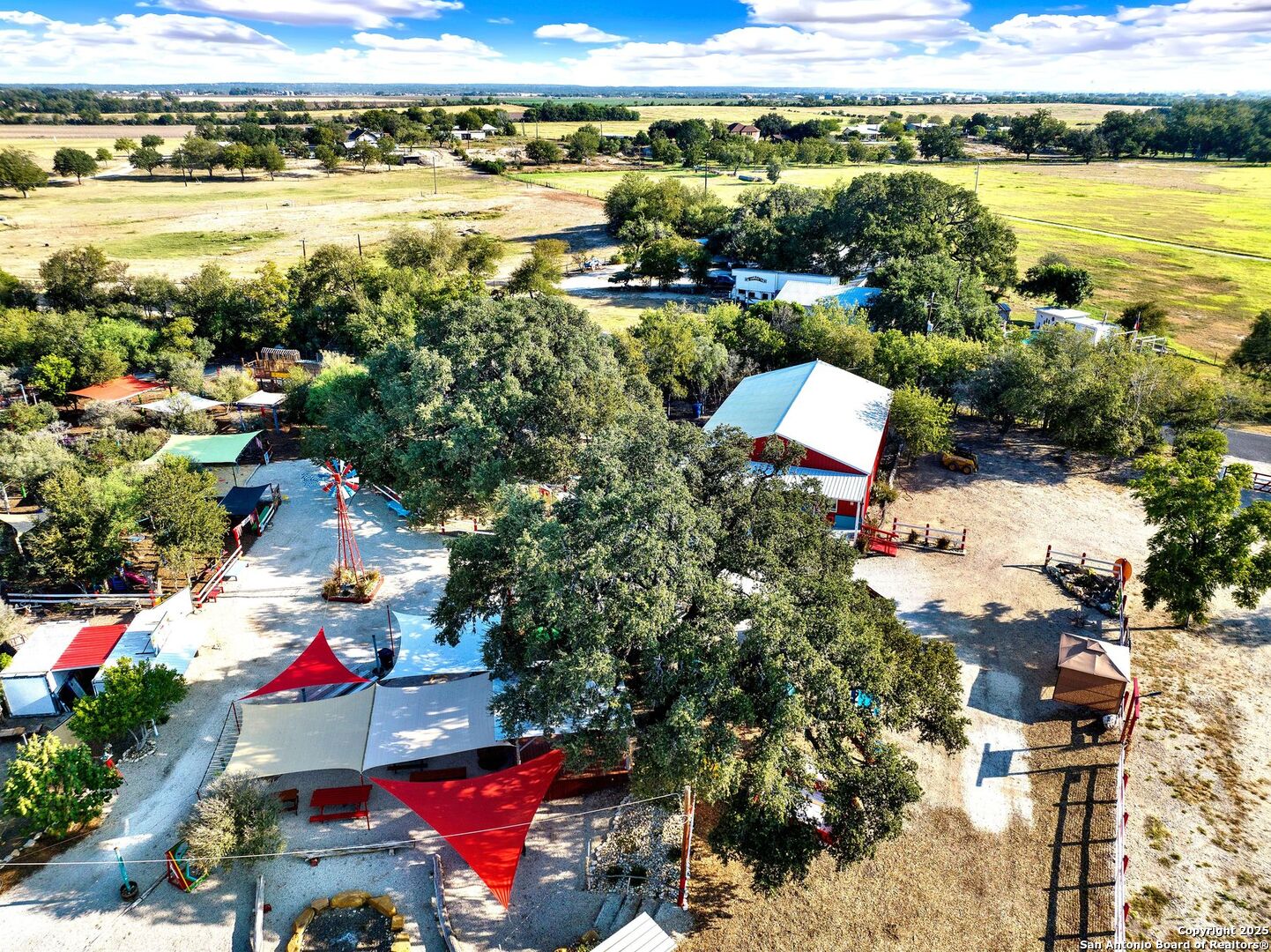 1877 County Road 4713 Lacoste TX 78039