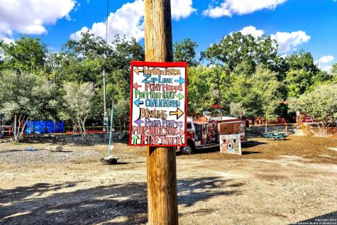 1877 County Road 4713 Lacoste TX 78039