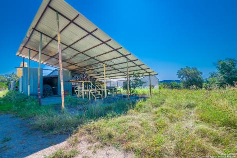 17839 State Highway 16 N Medina TX 78055