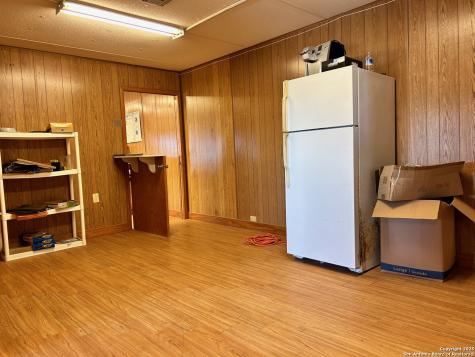 6542 County Road 152 Kenedy TX 78119