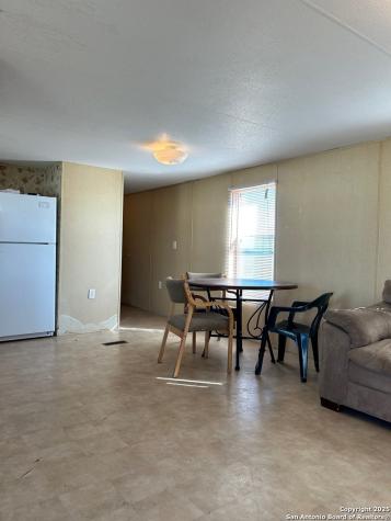 6542 County Road 152 Kenedy TX 78119