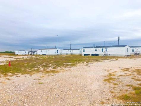 6542 County Road 152 Kenedy TX 78119