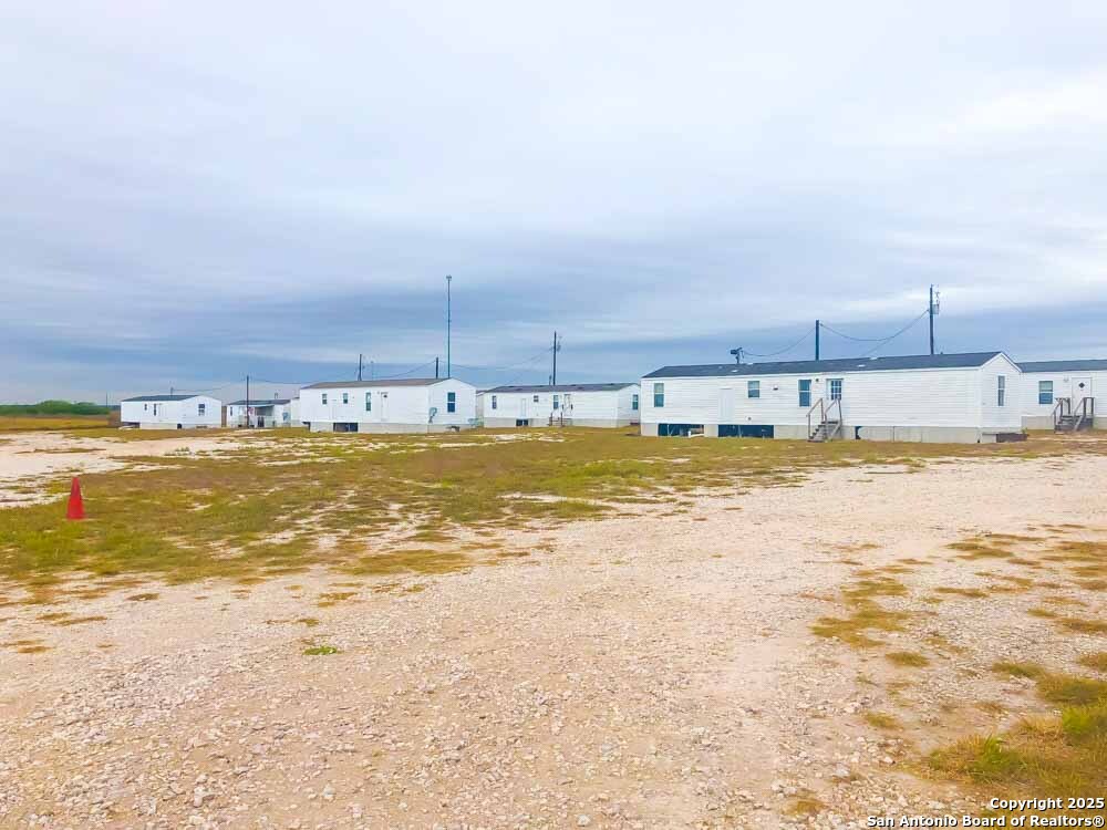 6542 County Road 152 Kenedy TX 78119