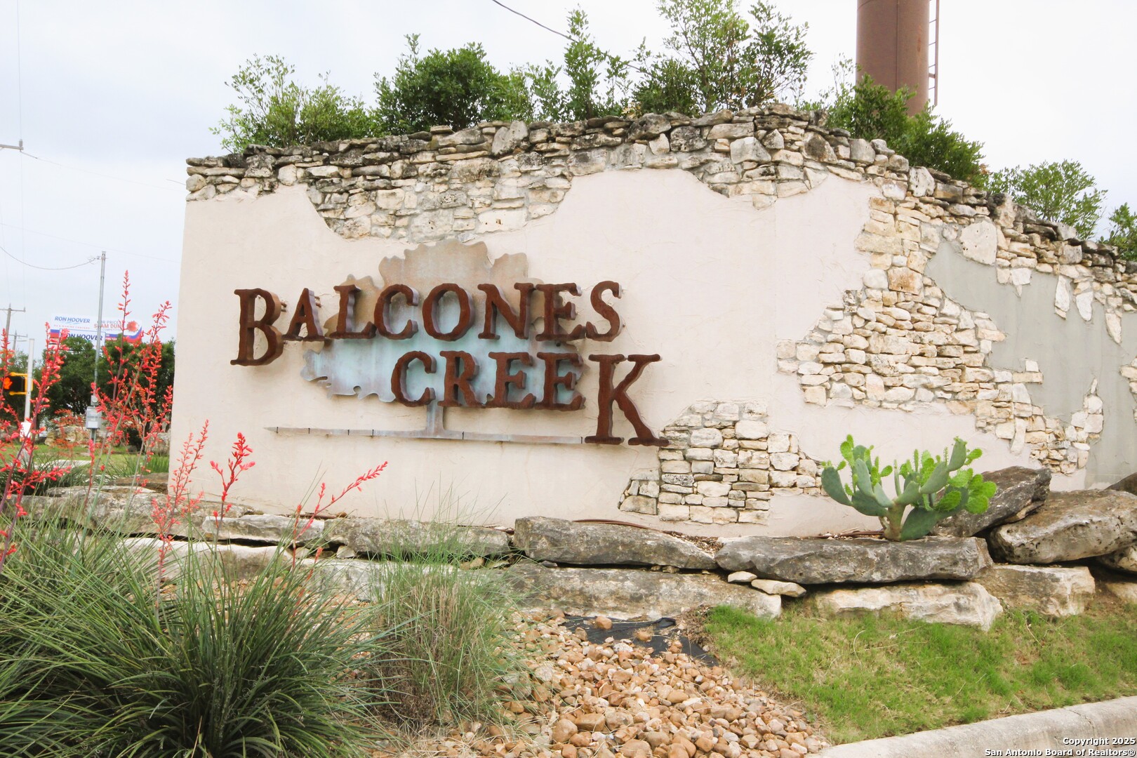 29397 I H 10 West Boerne TX 78006