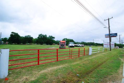 29397 I H 10 West Boerne TX 78006