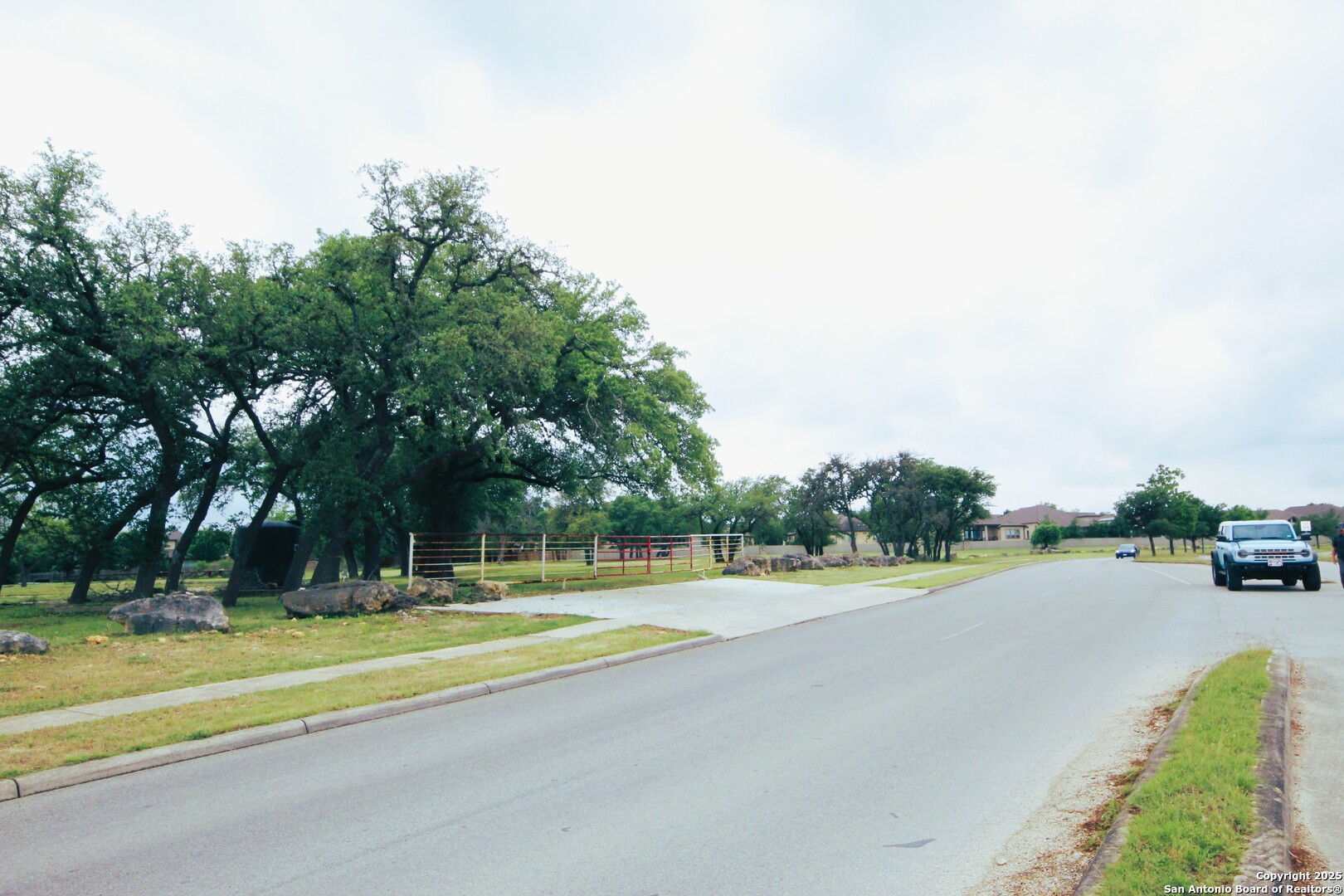 29397 I H 10 West Boerne TX 78006