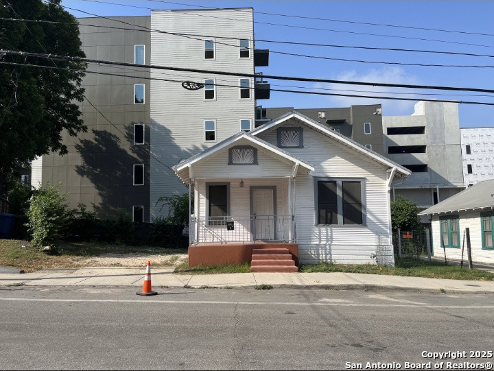 508 E Grayson San Antonio TX 78215