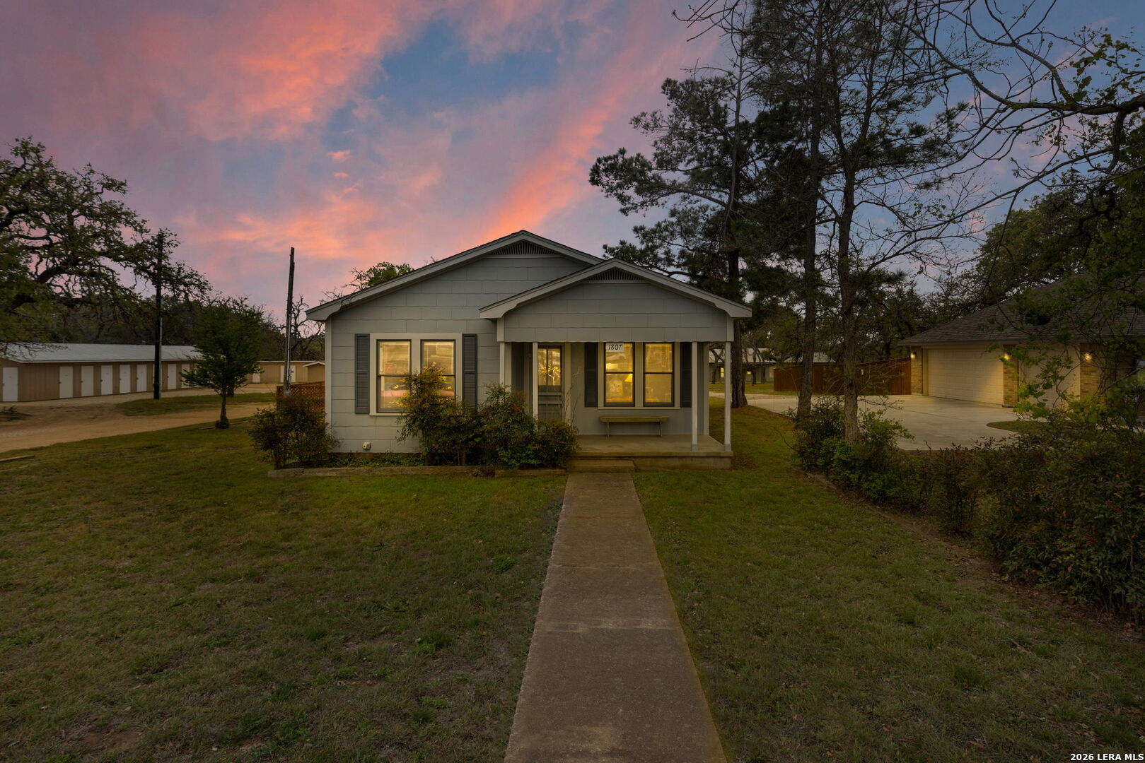 1807 N Llano Street Fredericksburg TX 78624