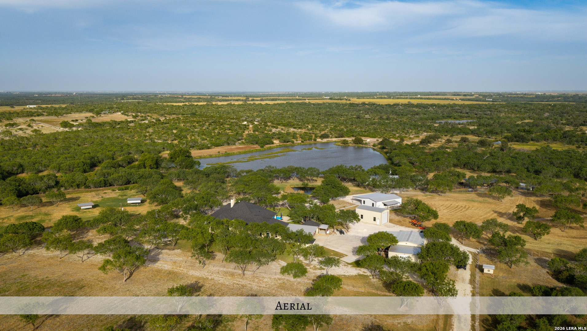 1958 County Road 237 Falls City TX 78113