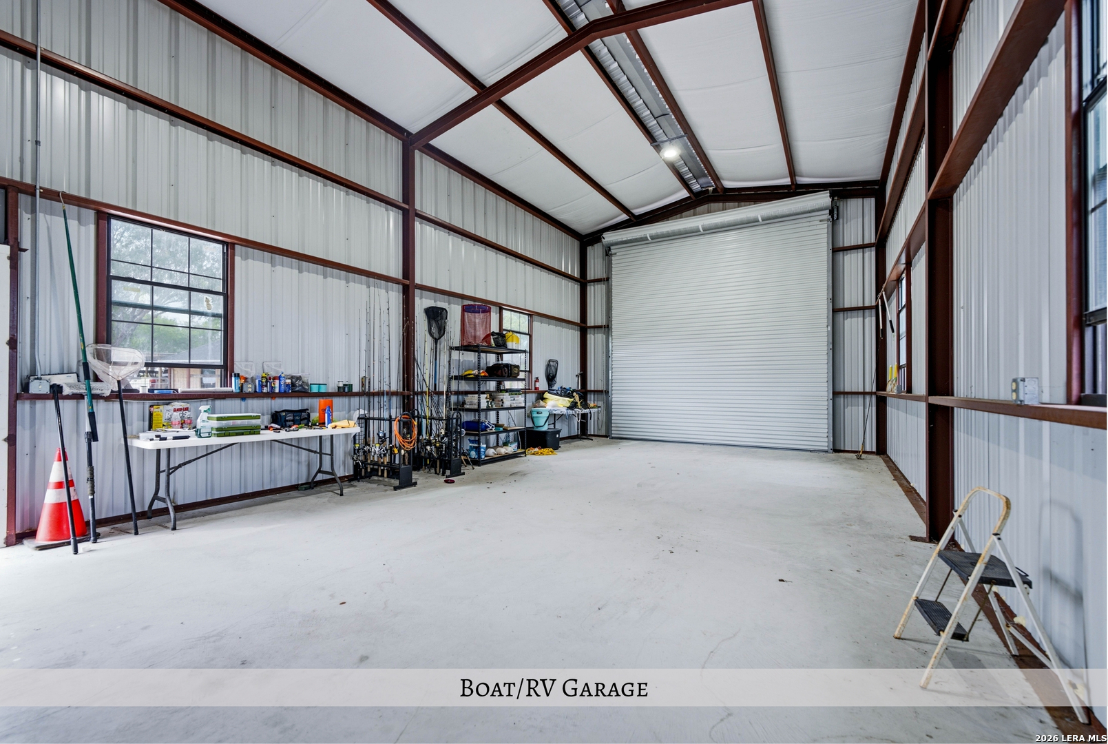 1958 County Road 237 Falls City TX 78113