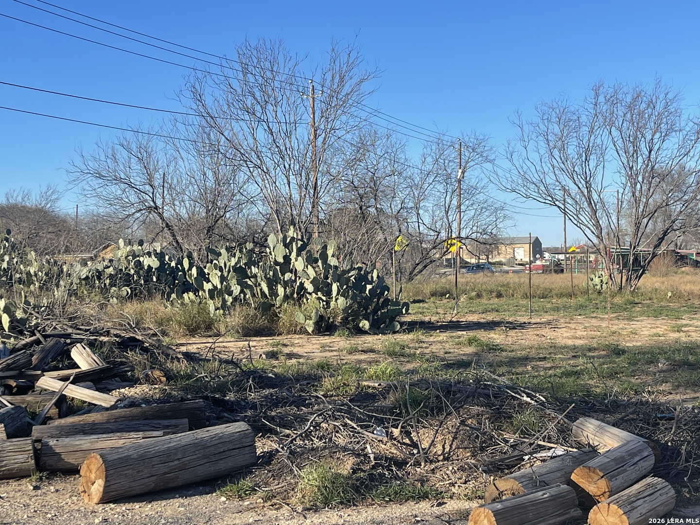 1501 1st Carrizo Springs TX 78834