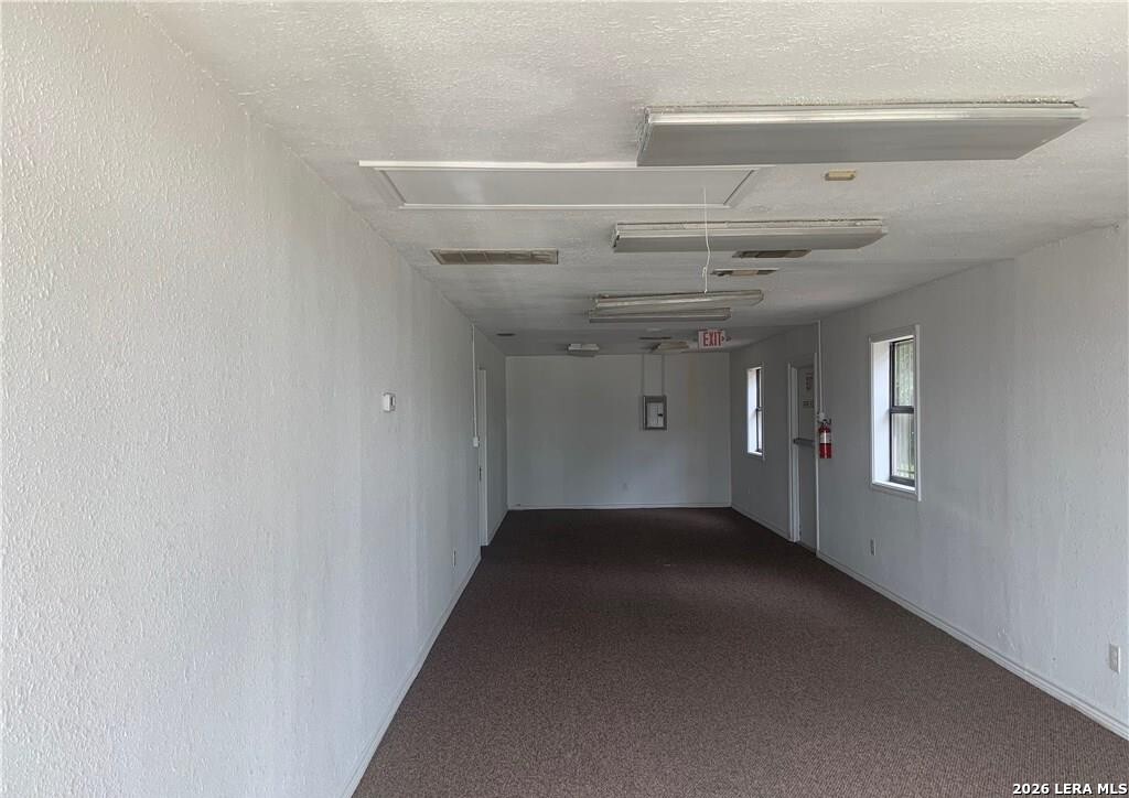 412 N King Seguin TX 78155