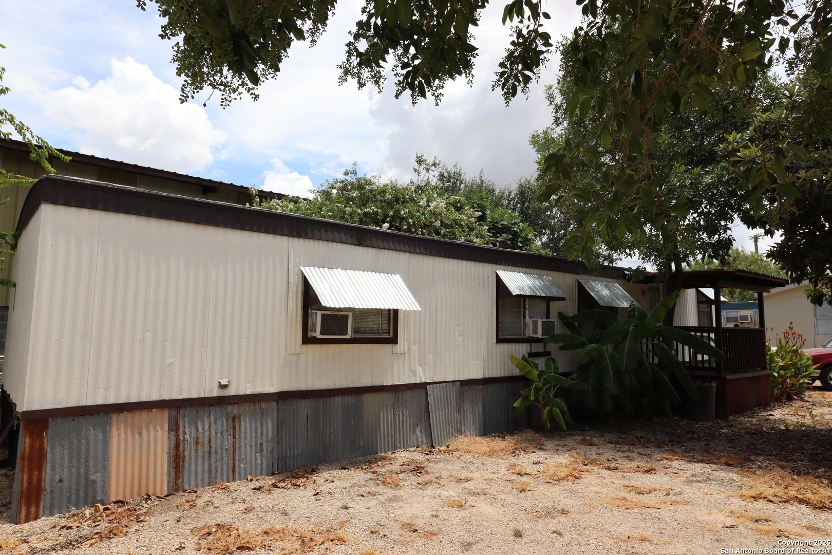 13915 Interstate 35 Von Ormy TX 78073
