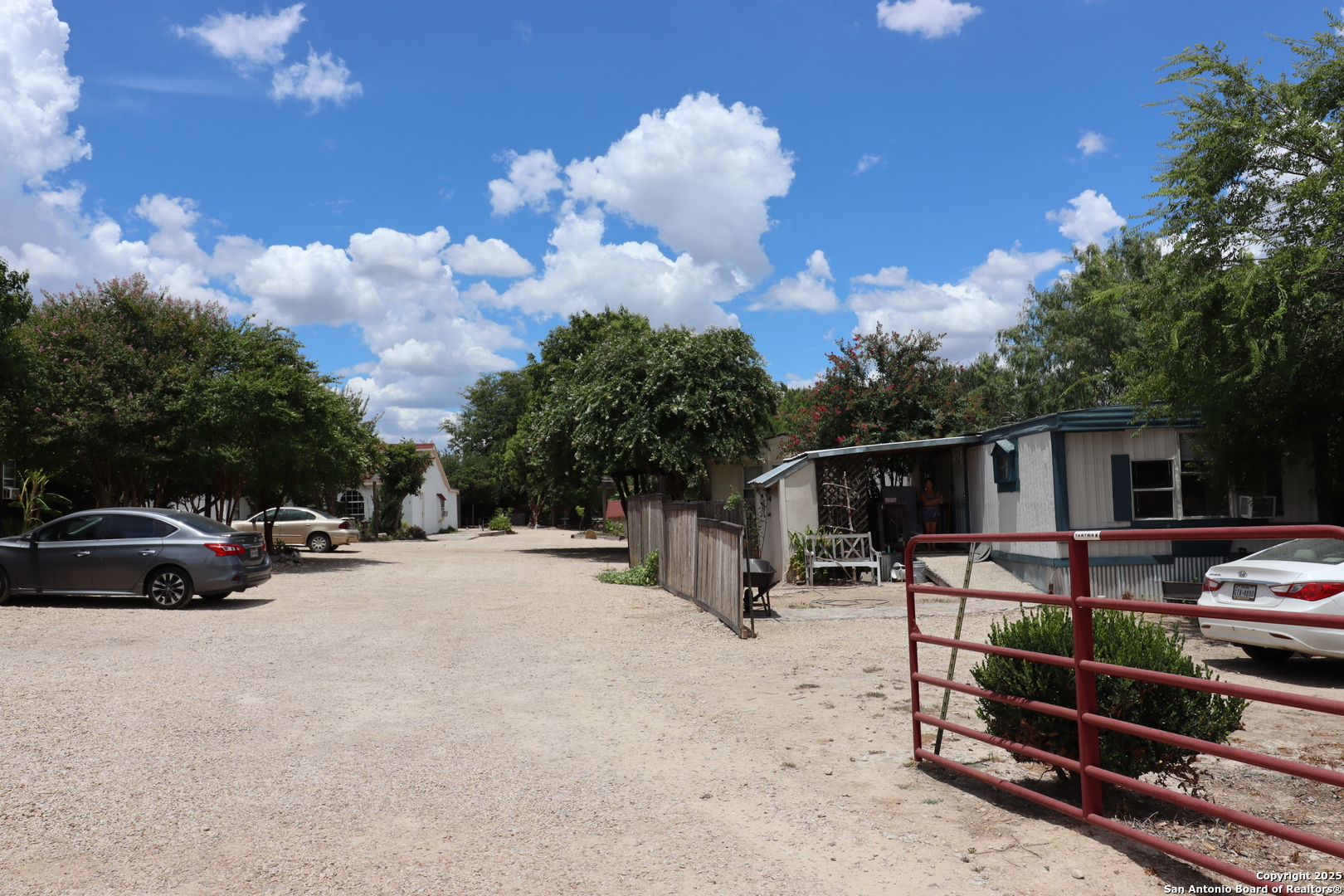 13915 Interstate 35 Von Ormy TX 78073