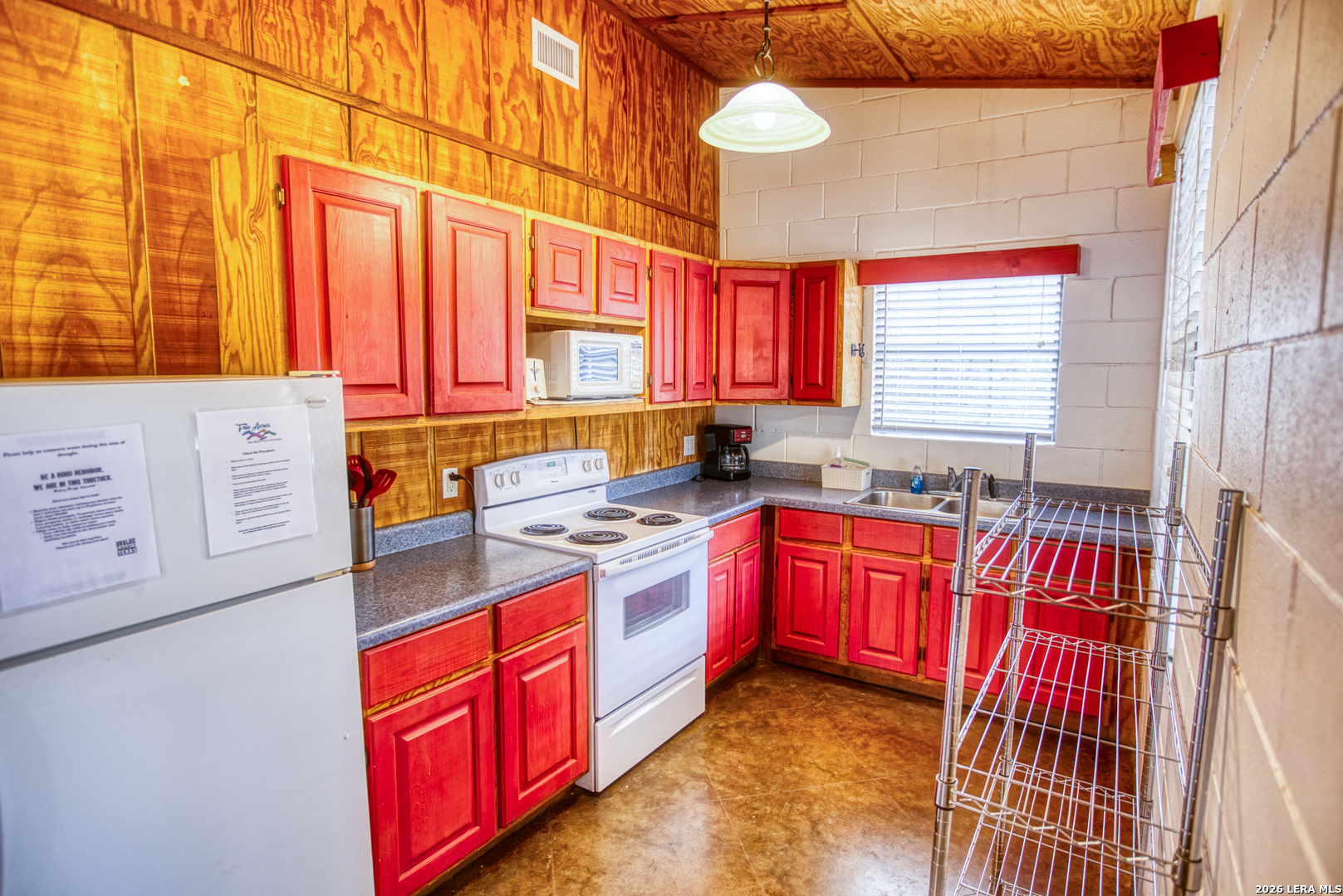 1047 County Road 350 Concan TX 78838