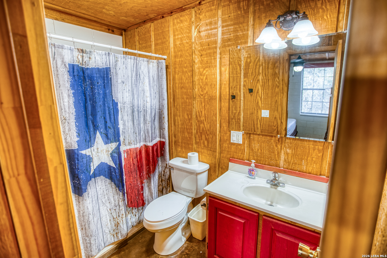 1047 County Road 350 Concan TX 78838