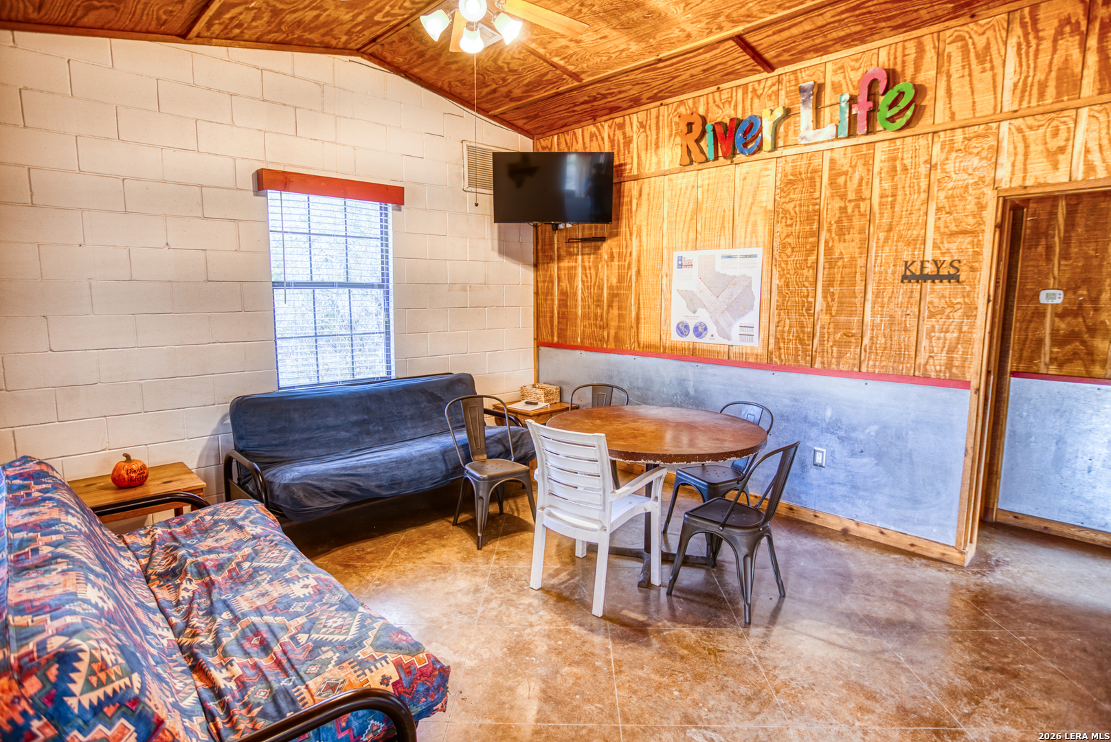 1047 County Road 350 Concan TX 78838