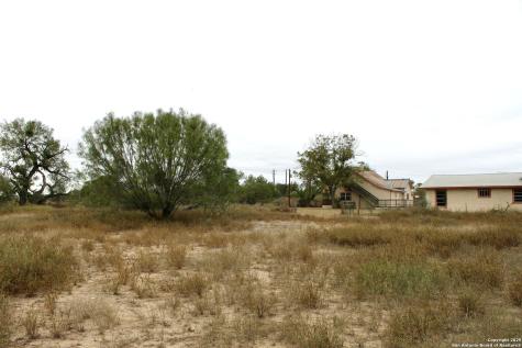 000 Fm 462 S Yancey TX 78886
