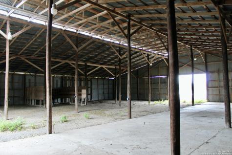 000 Fm 462 S Yancey TX 78886