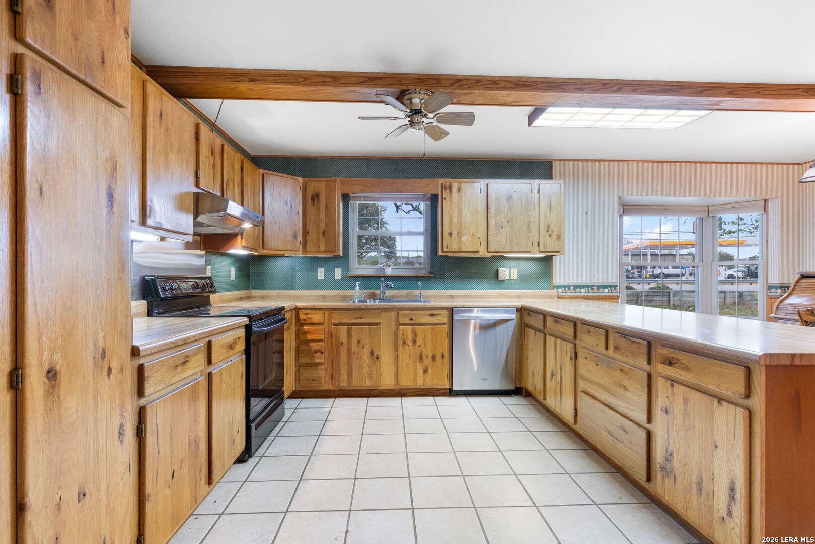 1801 N Llano Street Fredericksburg TX 78624