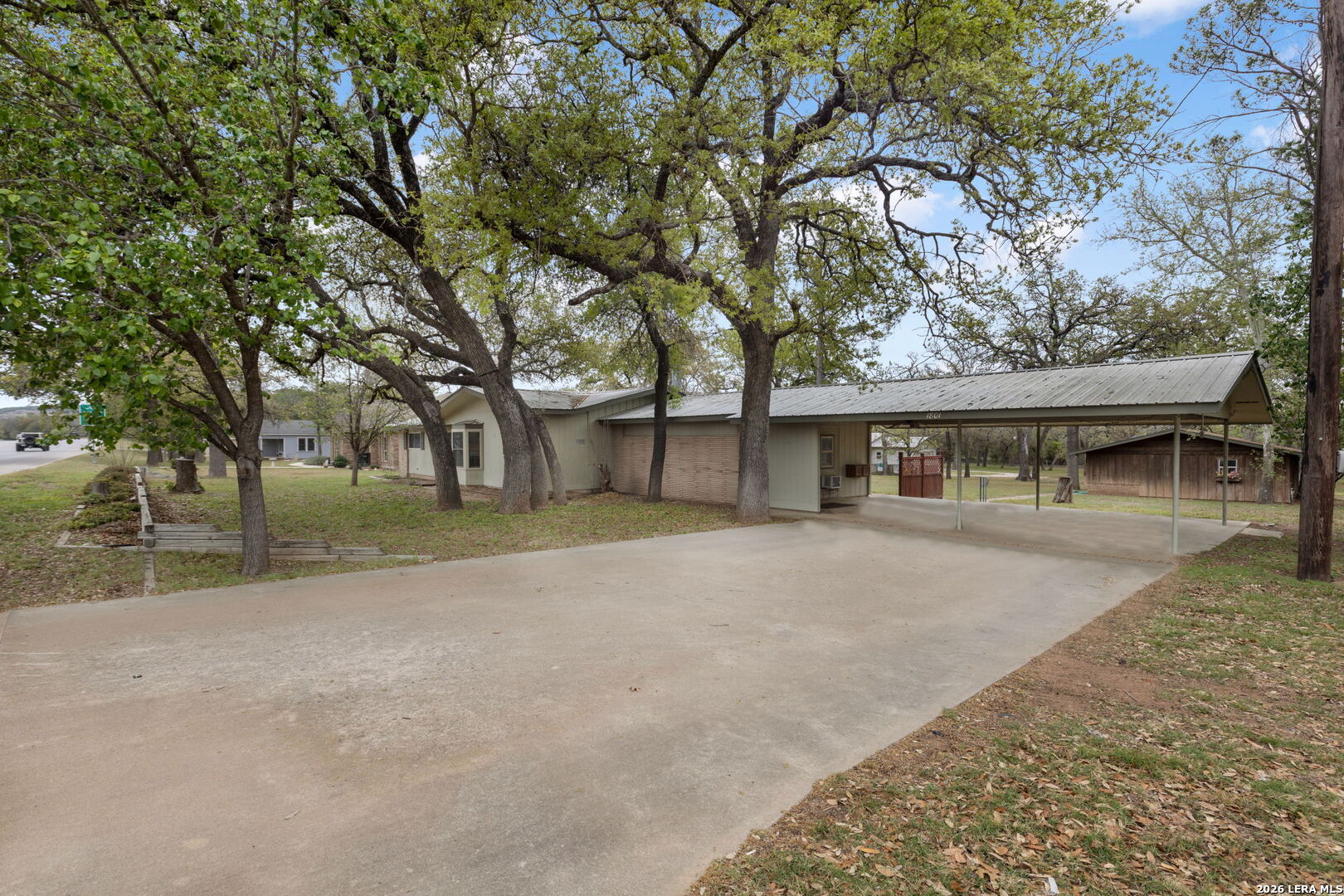 1801 N Llano Street Fredericksburg TX 78624