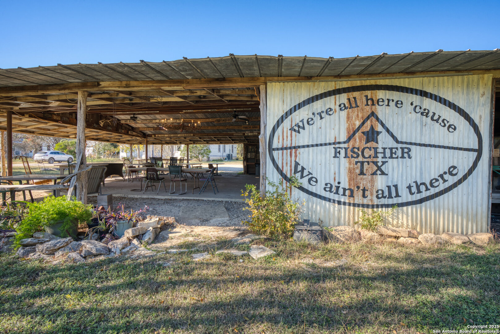 115 Fischer Store Fischer TX 78623