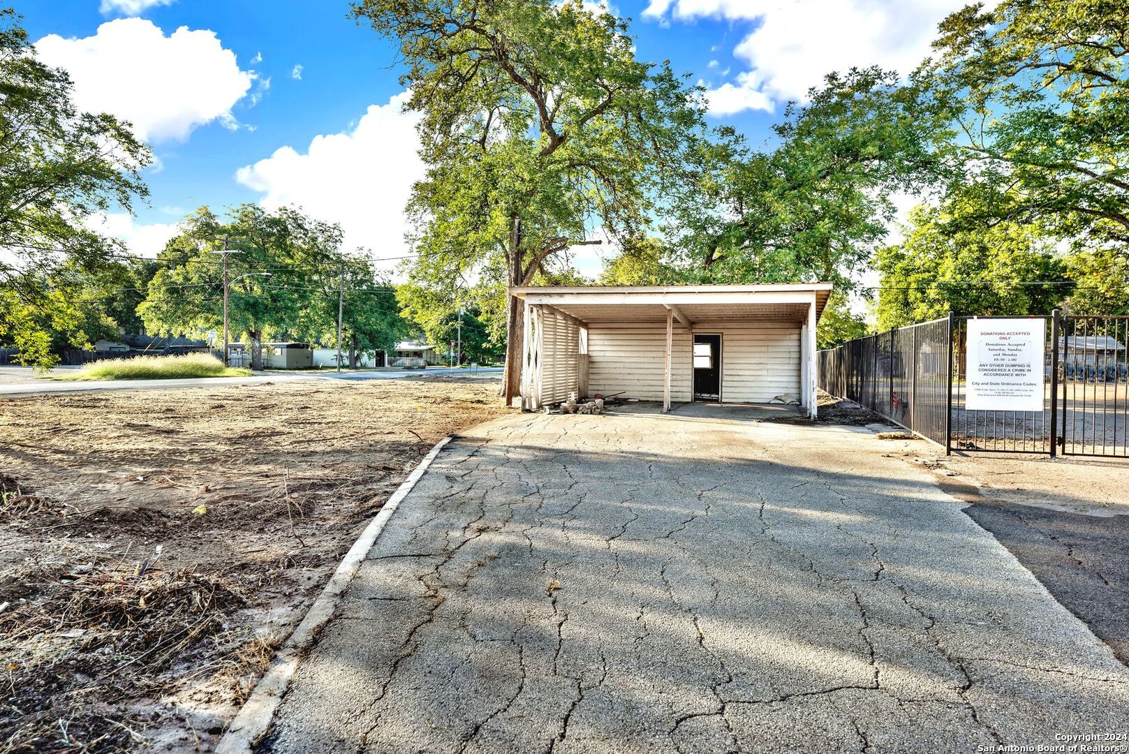 1901 19th Street Hondo TX 78861