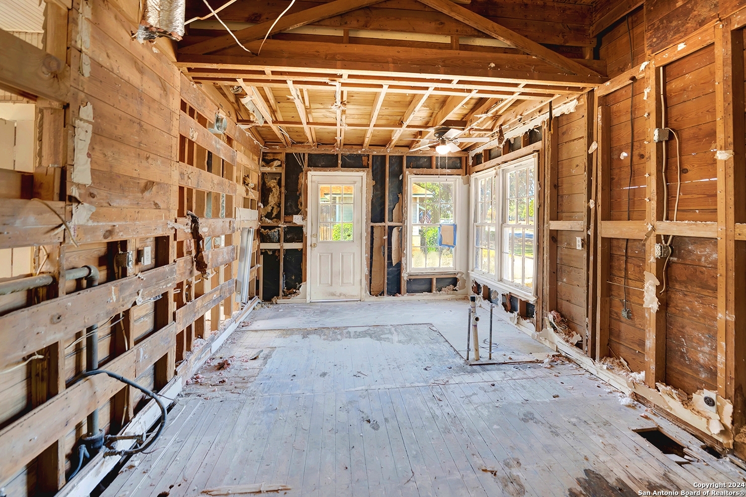 1901 19th Street Hondo TX 78861