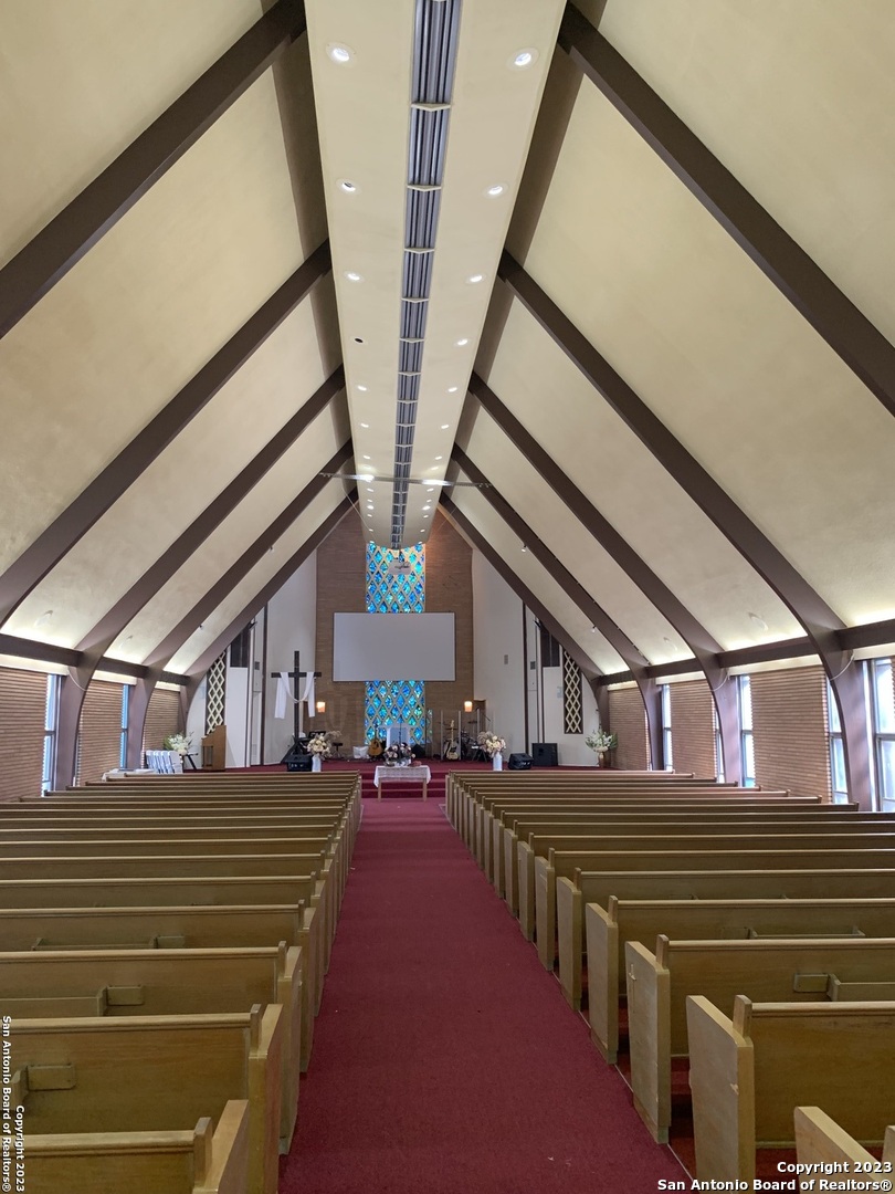 4611 San Pedro Avenue San Antonio TX 78212