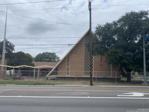 4611 San Pedro Avenue San Antonio TX 78212
