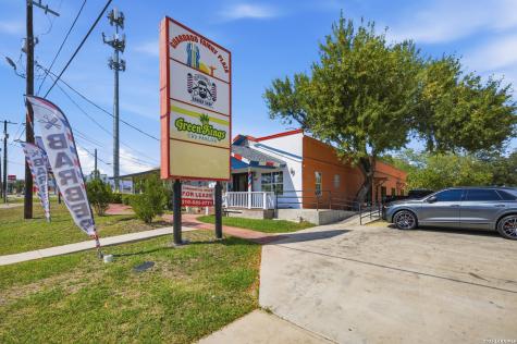1515 Culebra San Antonio TX 78201
