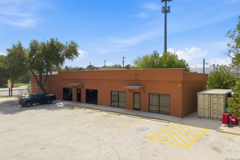 1515 Culebra San Antonio TX 78201