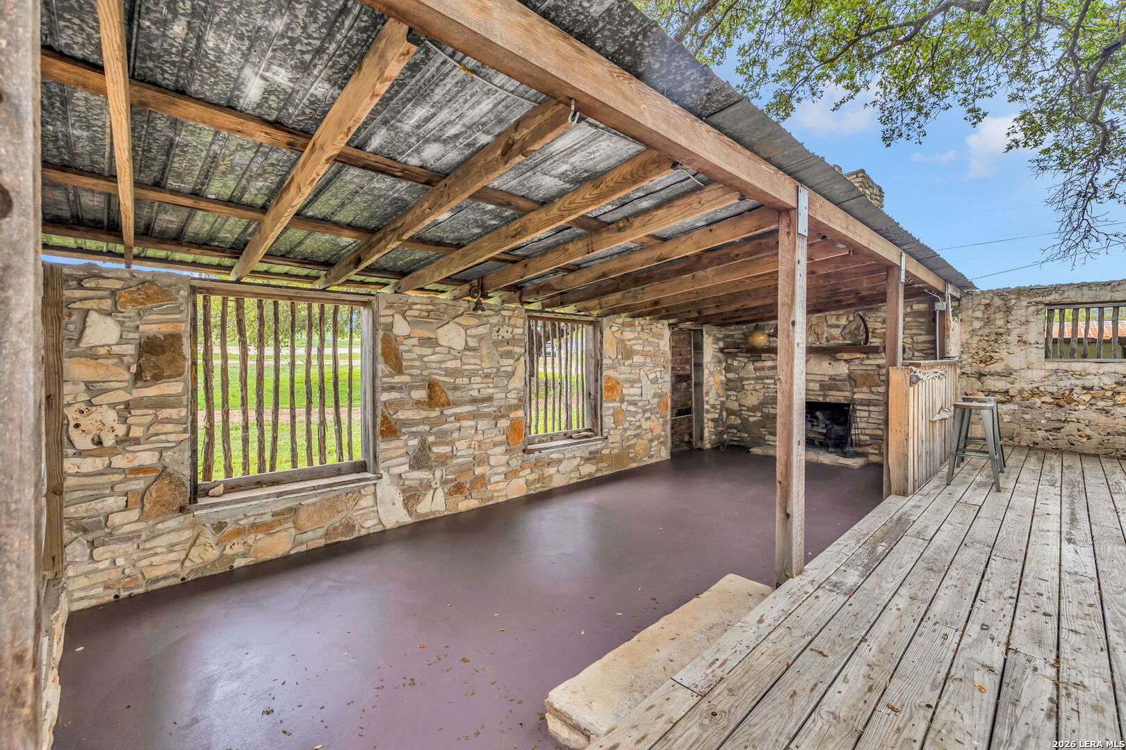 123 Rocky Road Hye TX 78635