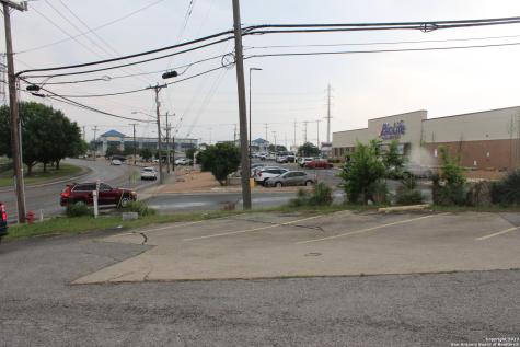 233 Athenian Universal City TX 78148