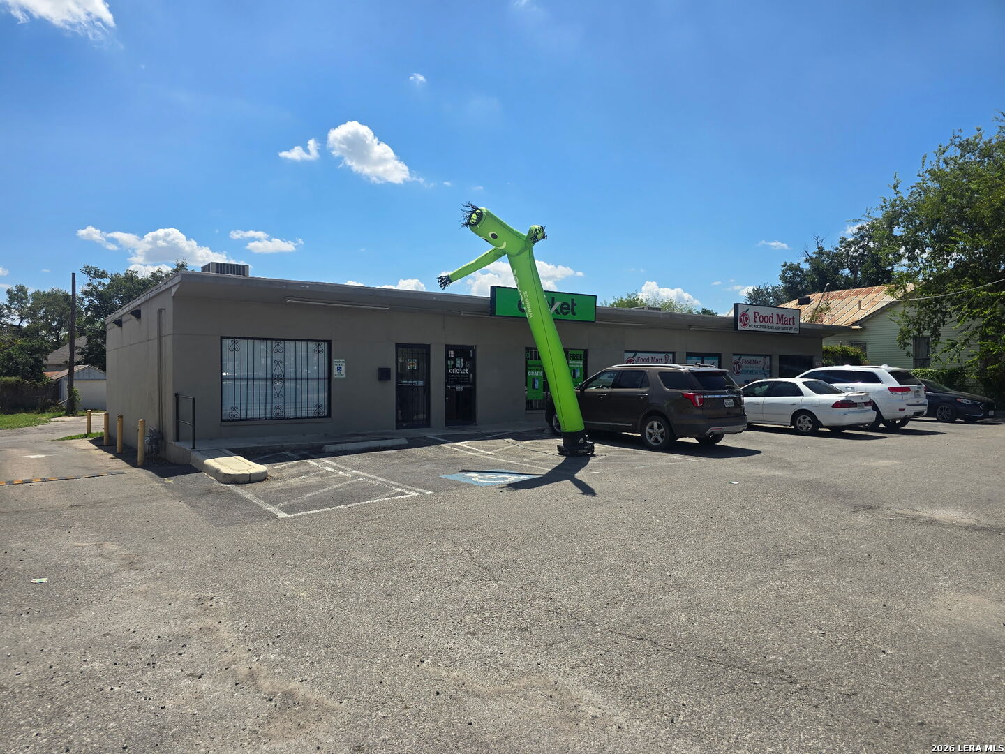 2710 W Commerce Street San Antonio TX 78207
