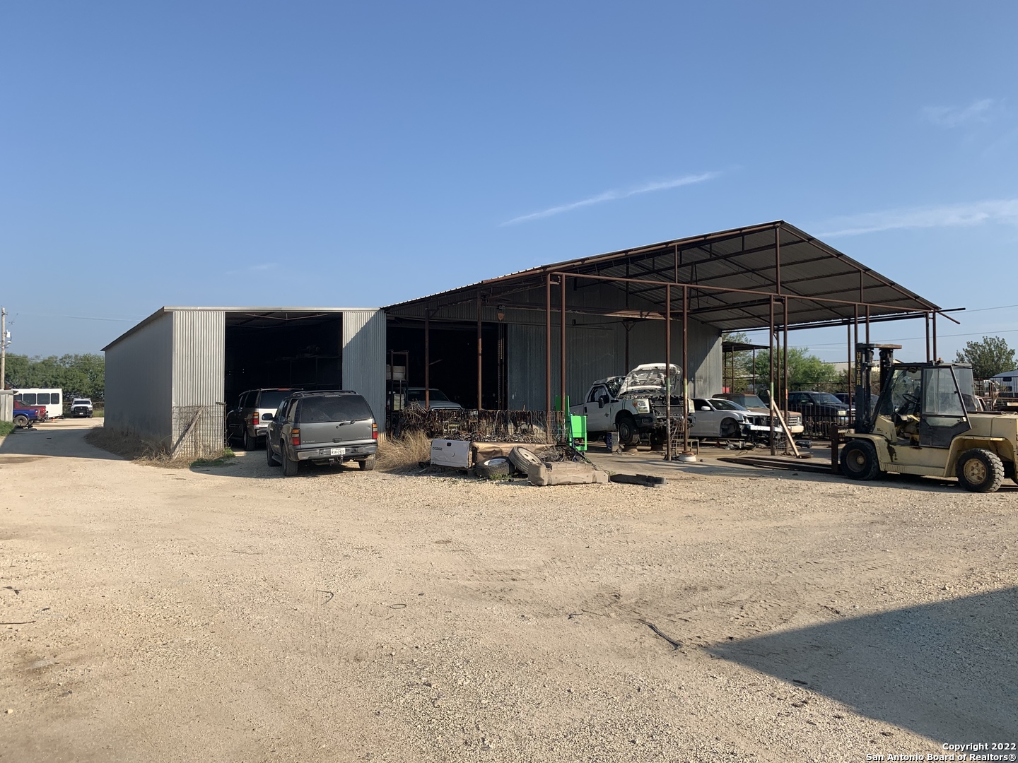 3655 E Main Street Uvalde TX 78801